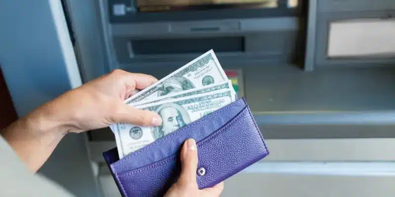 Tìm hiểu rút tiền 555WIN và tầm quan trọng